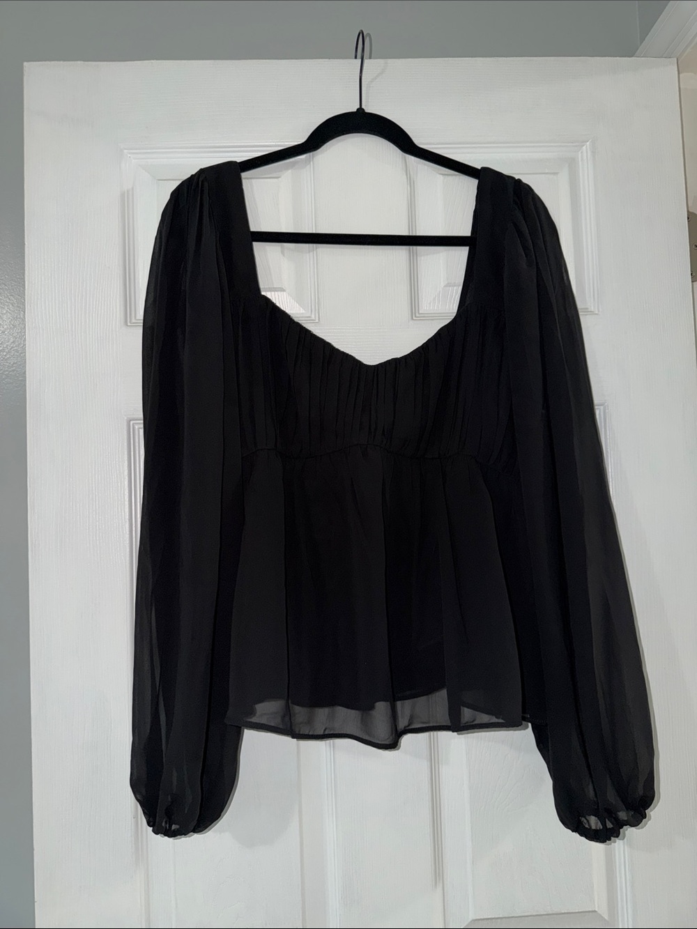 Abercrombie & Fitch Black Sheer Puff Long-Sleeve Top